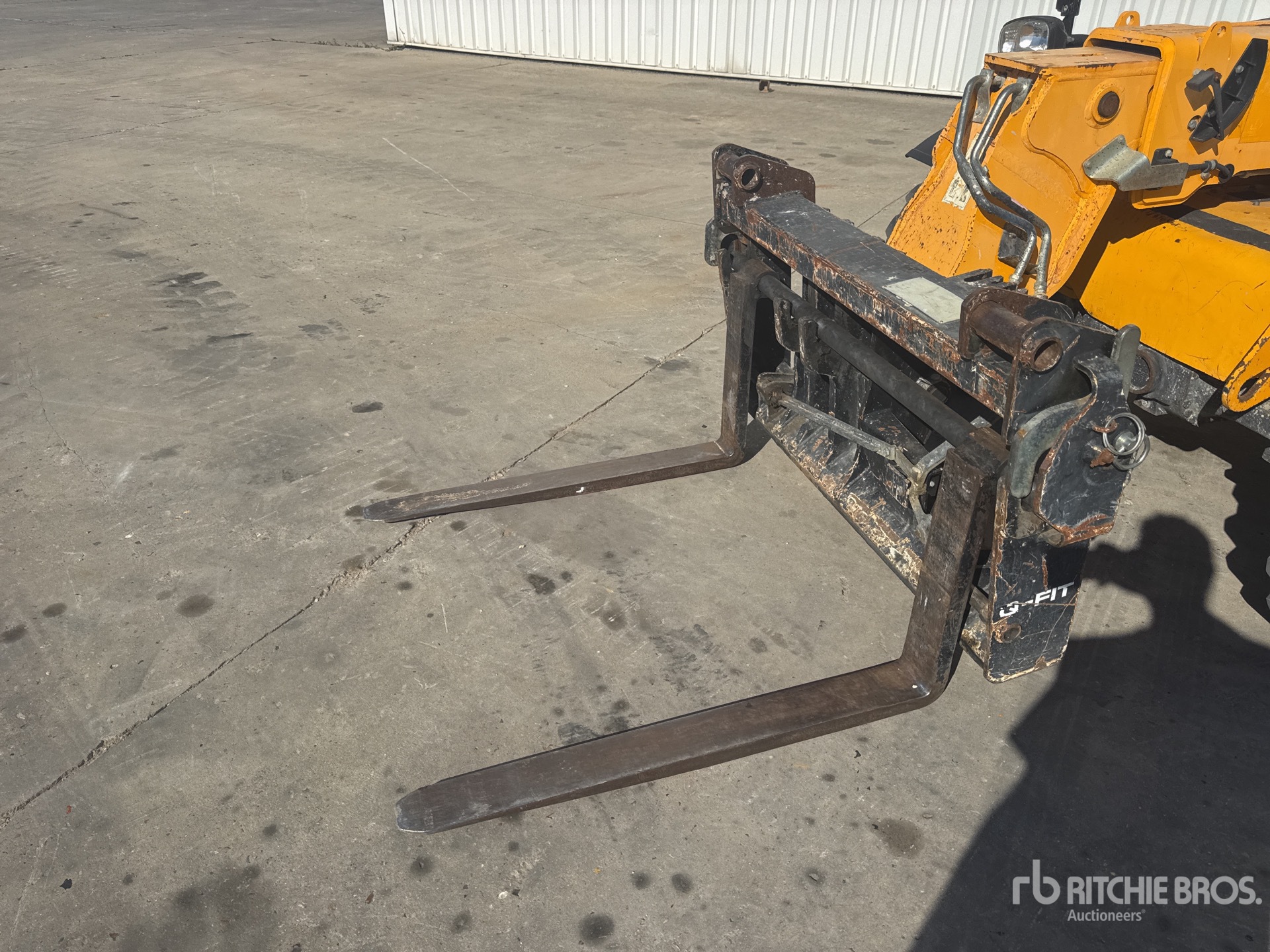 2016 JCB 525-60