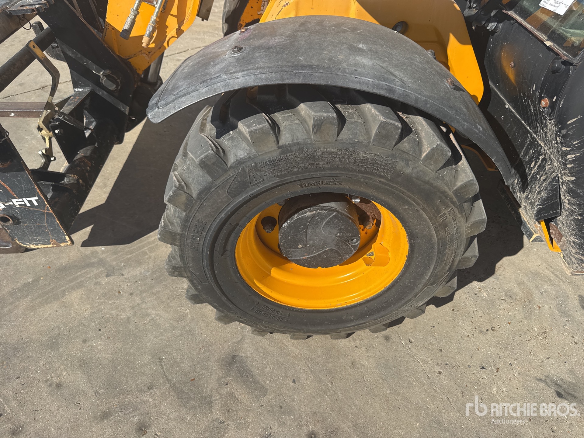 2016 JCB 525-60