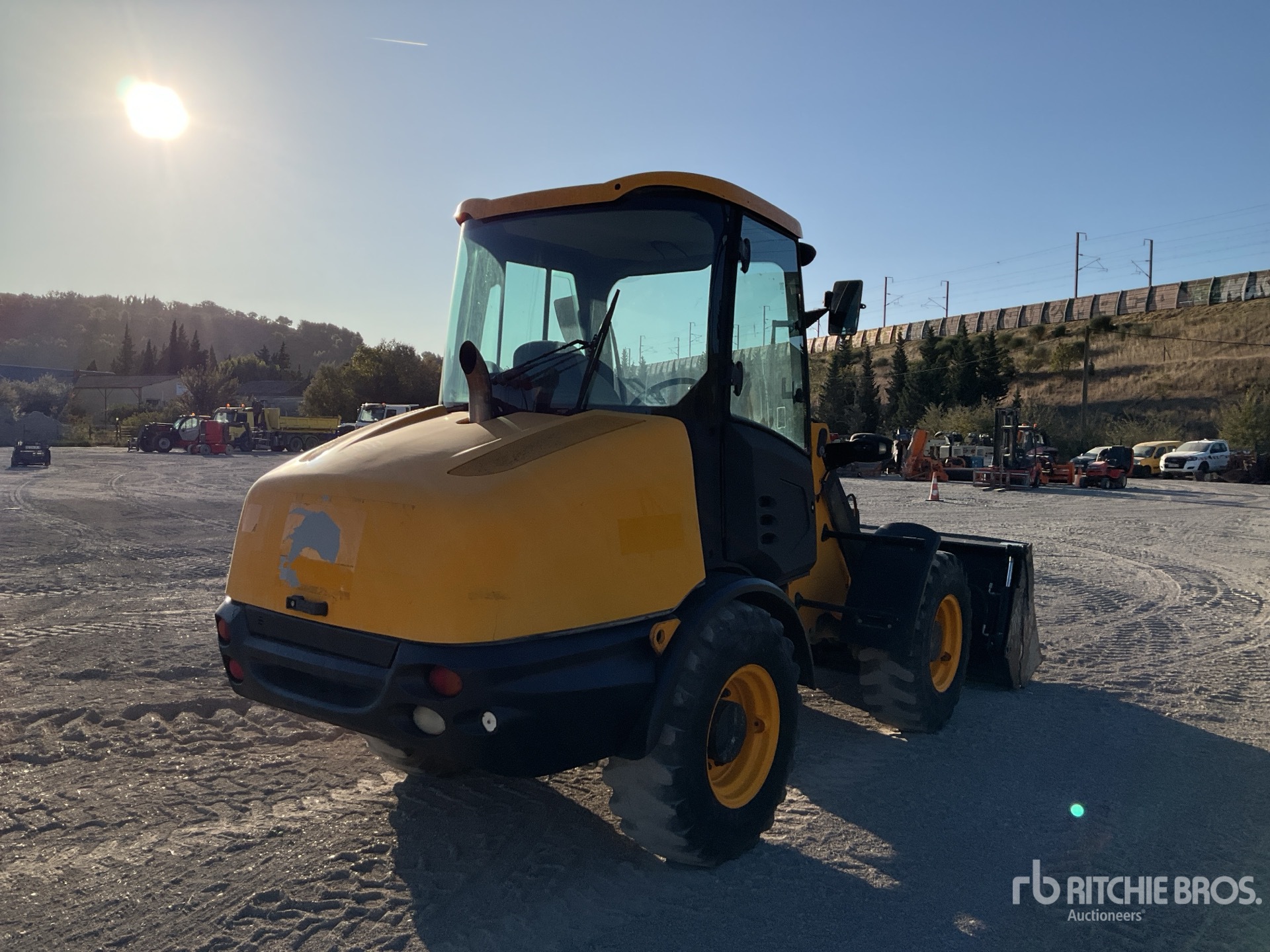 2014 JCB 406B