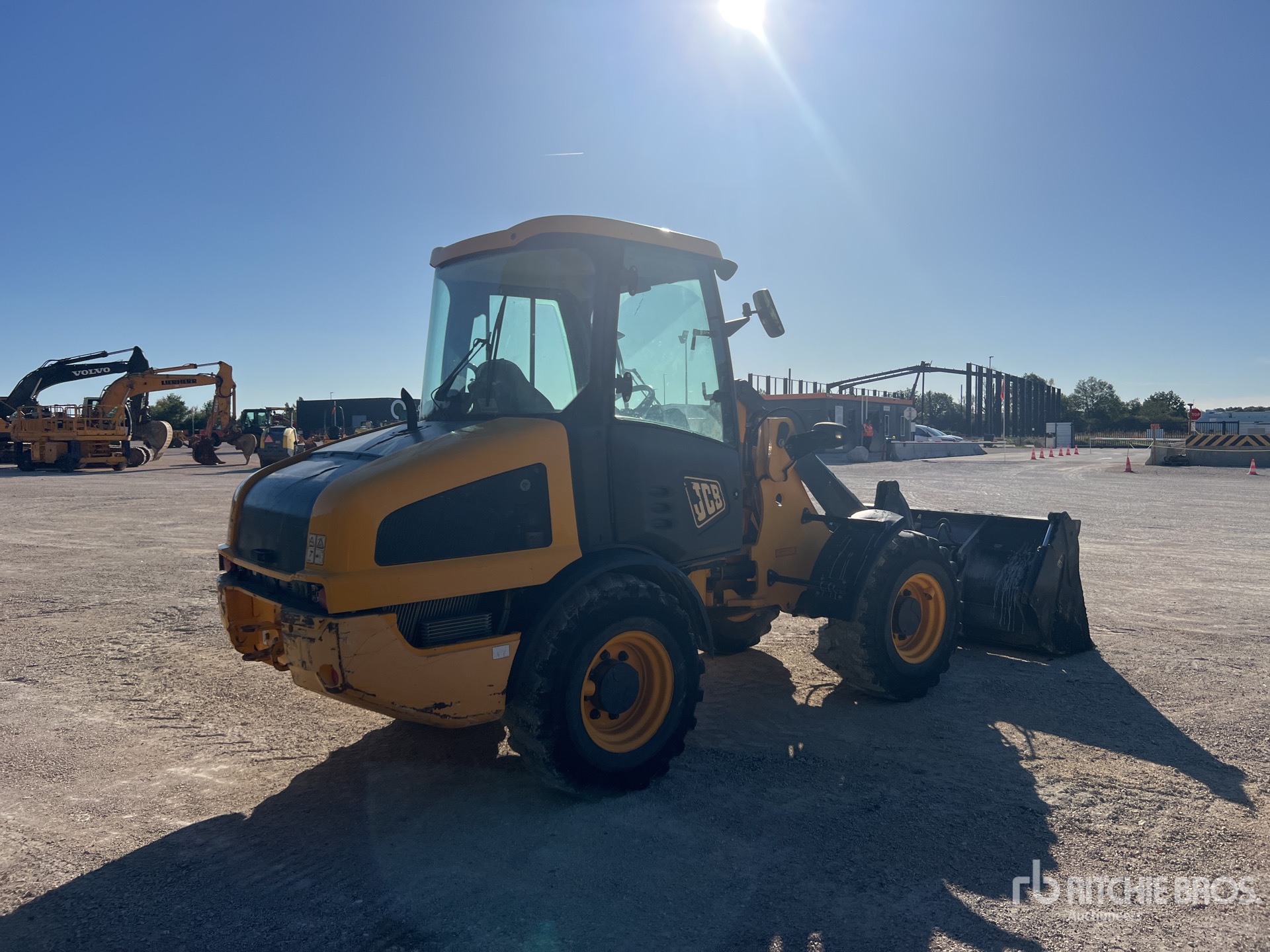 2017 JCB 406