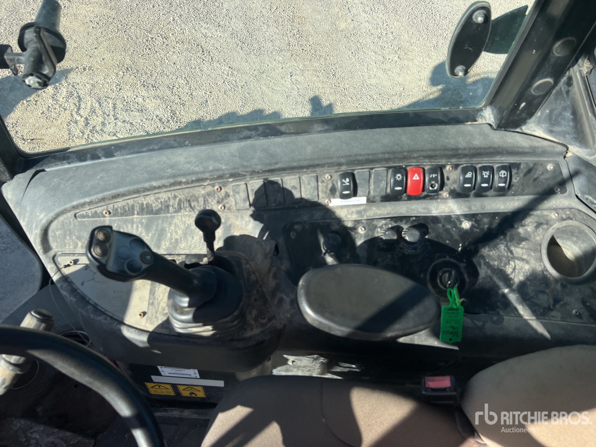 2017 JCB 406