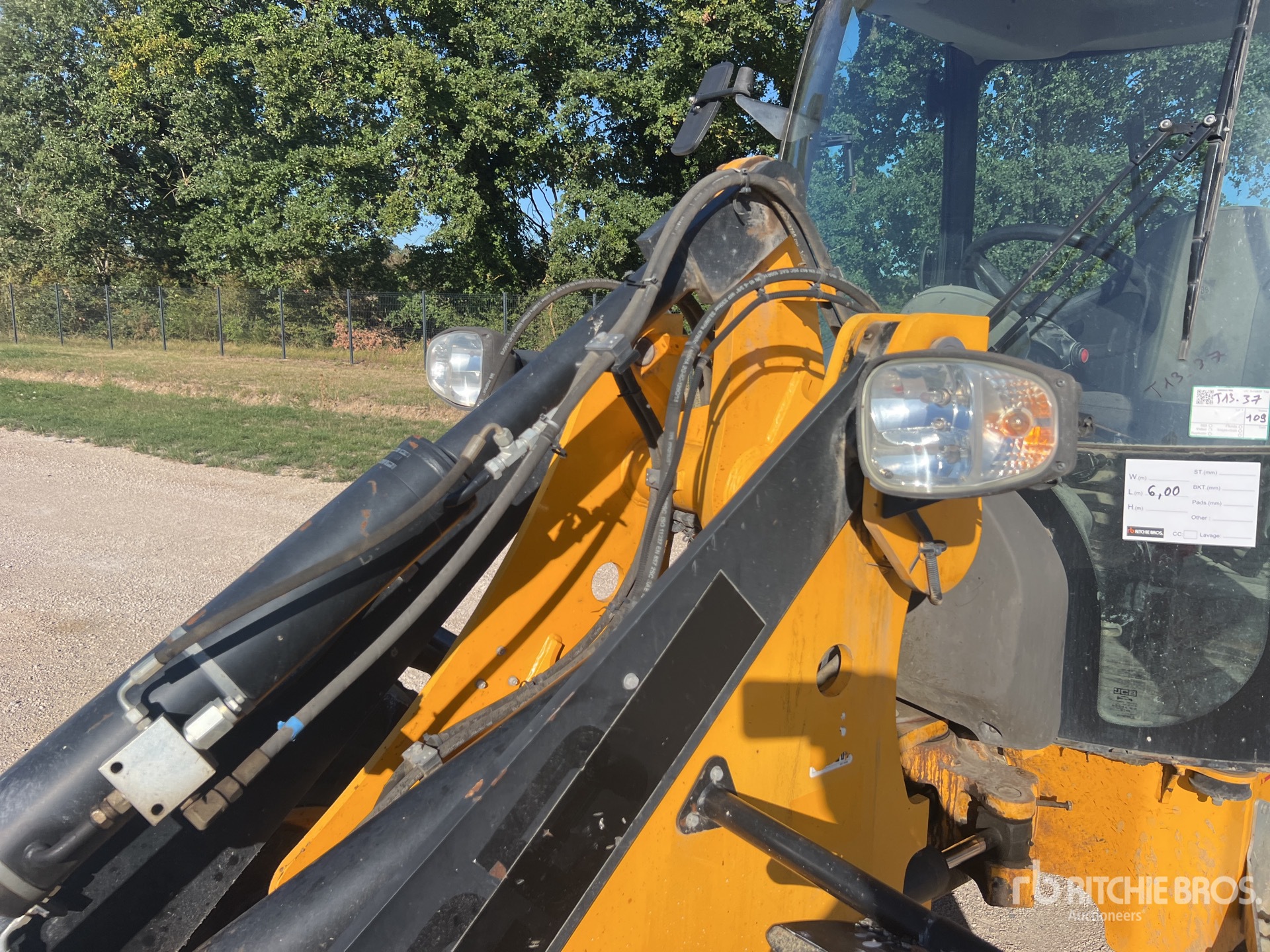 2017 JCB 406