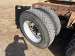 4 Underbody - Truck with Right Rear Drive Tires