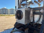 4 Underbody - Truck with Tanque hidráulico
