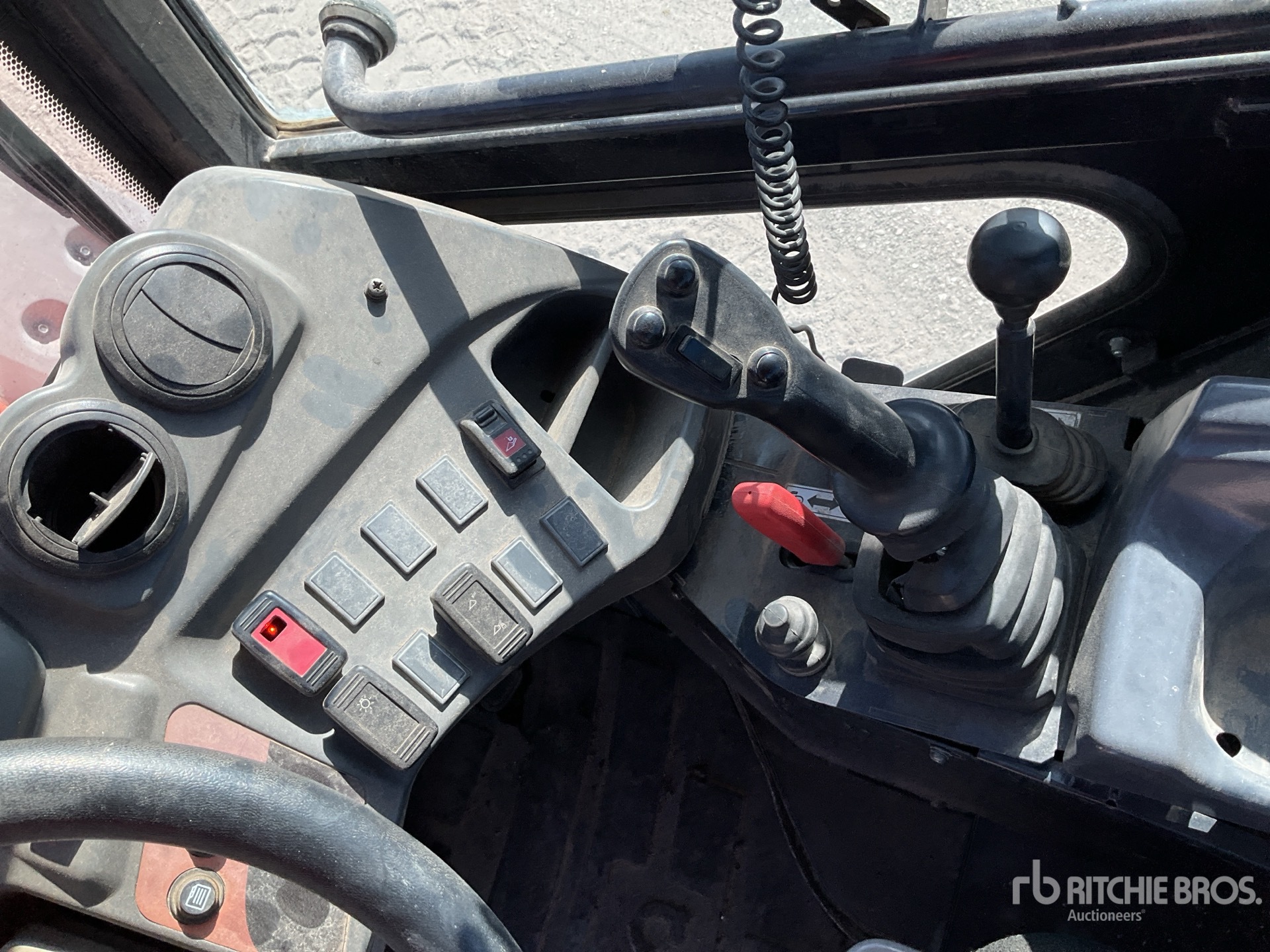 2015 Kubota R065
