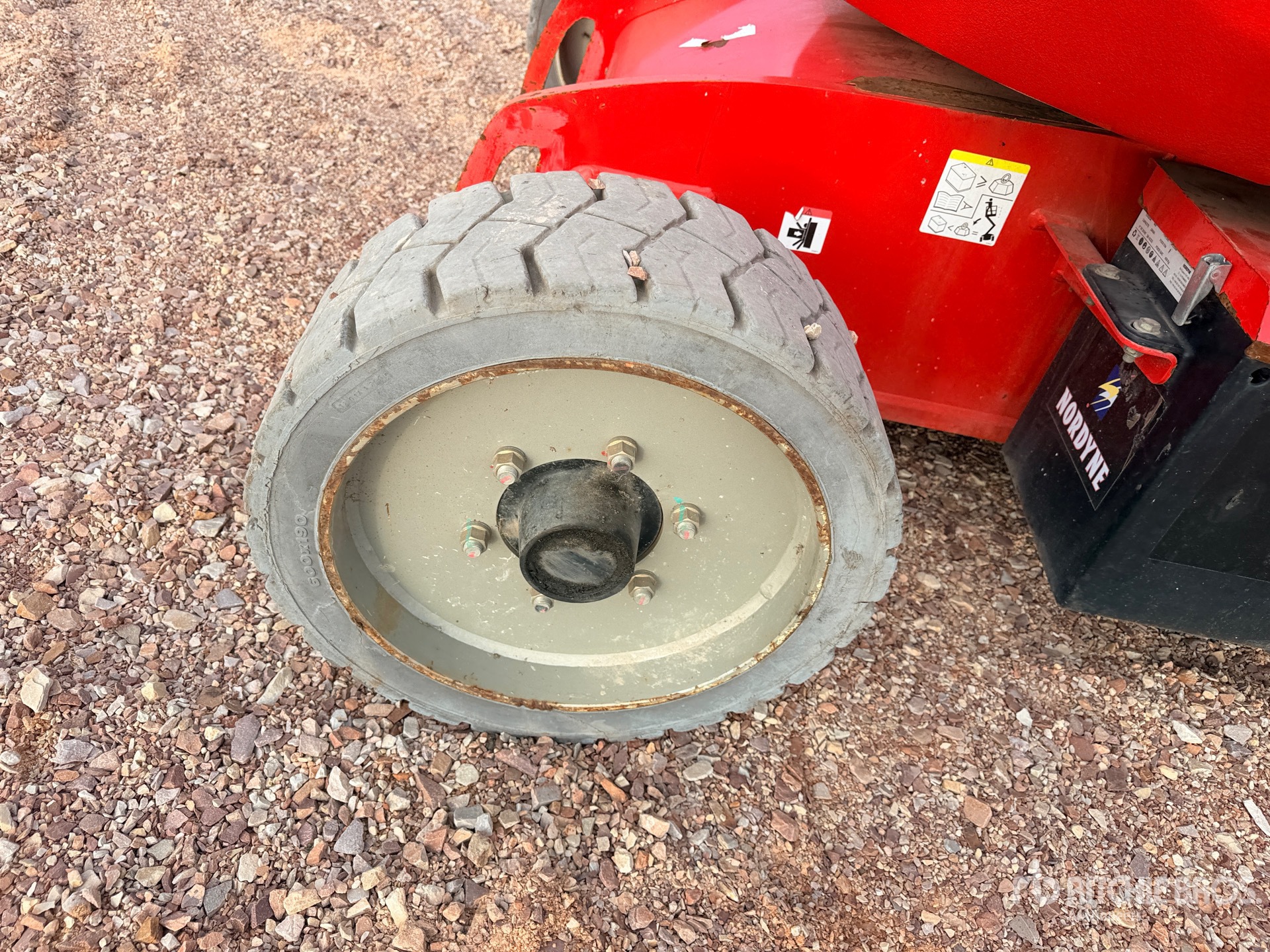 2017 Manitou 170 AETJ L