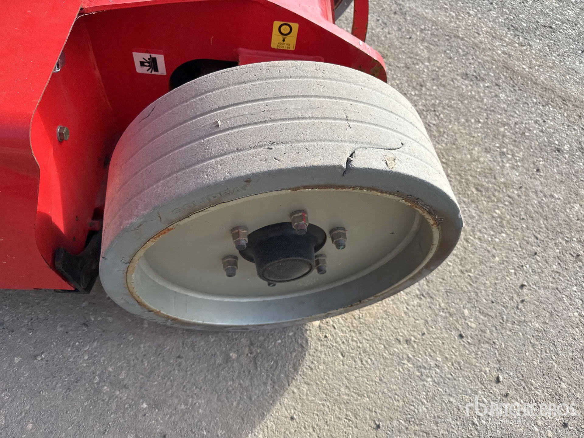 2017 Manitou 120AETJC