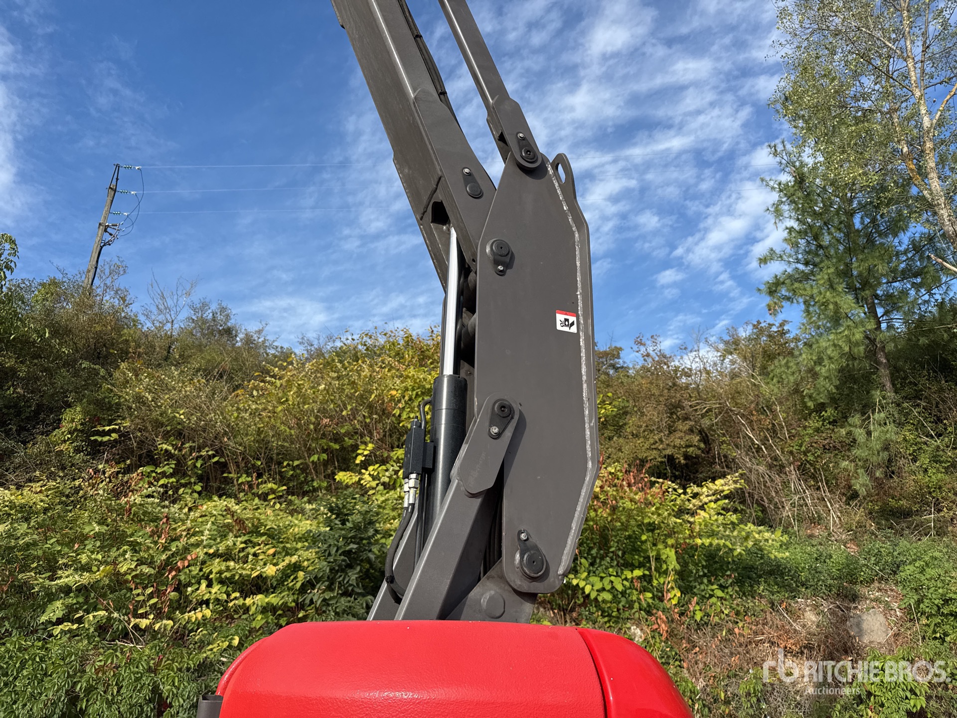 2017 Manitou 120AETJC