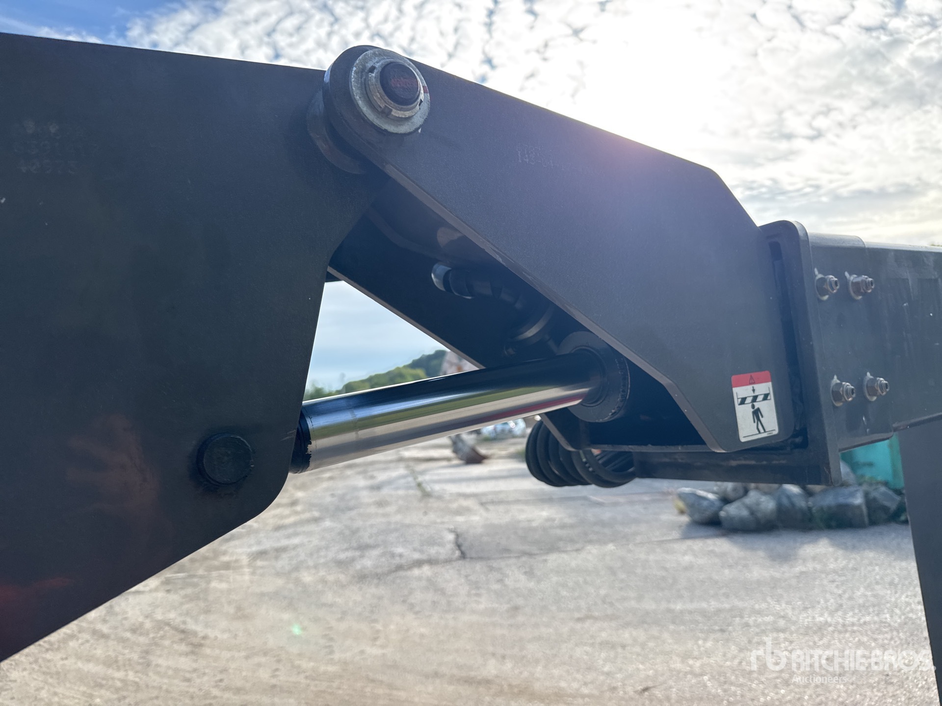 2017 Manitou 120AETJC