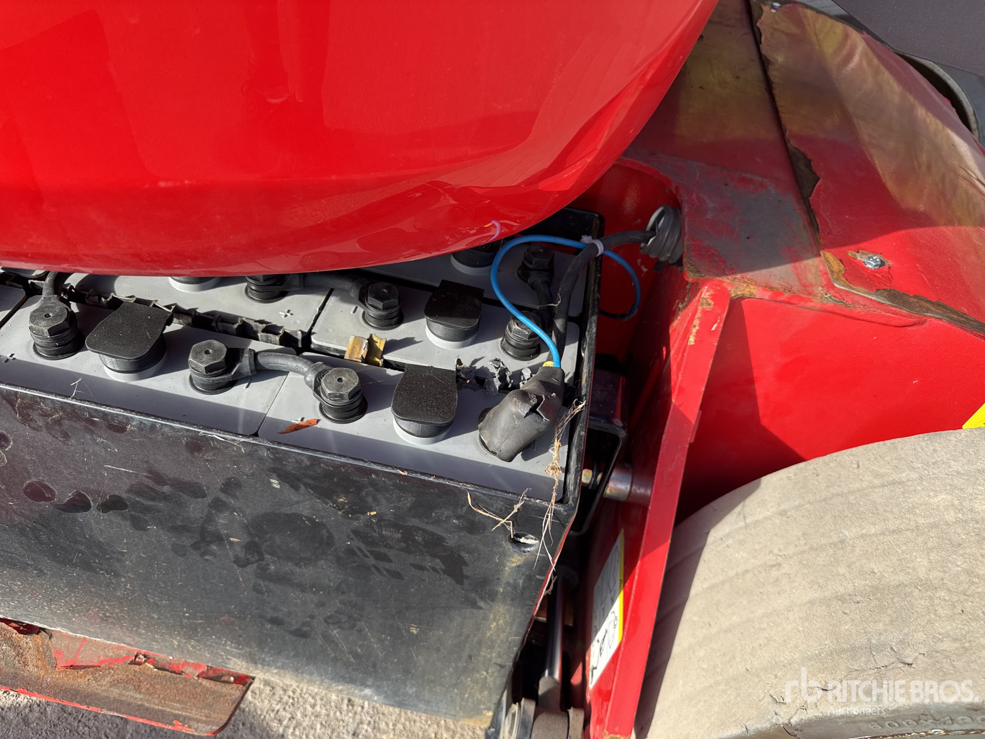 2017 Manitou 120AETJC