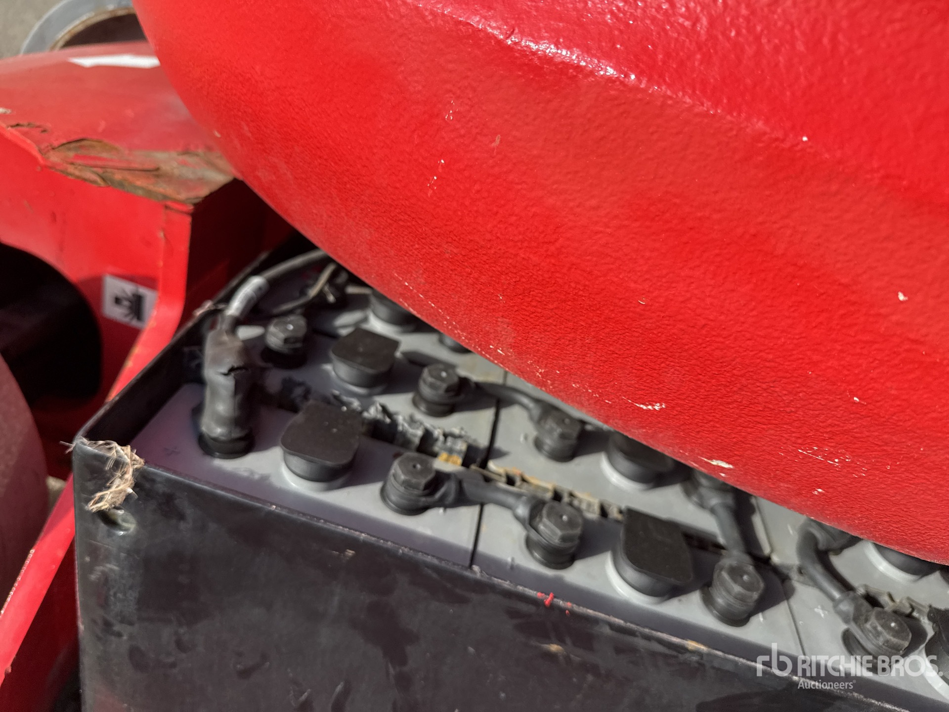 2017 Manitou 120AETJC