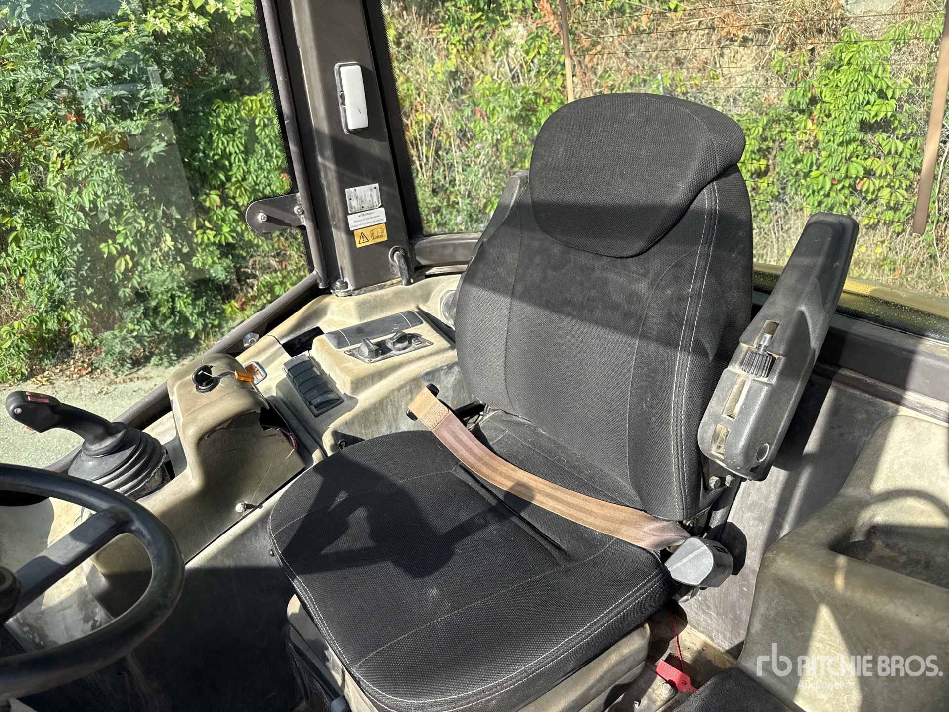 2014 Mecalac AS700