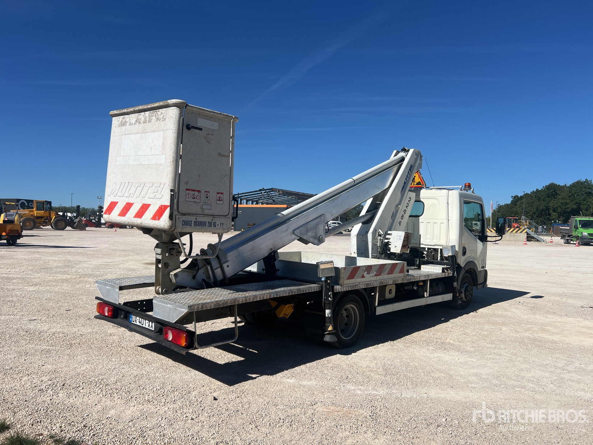 2015 Nissan CABSTAR 35.12 N