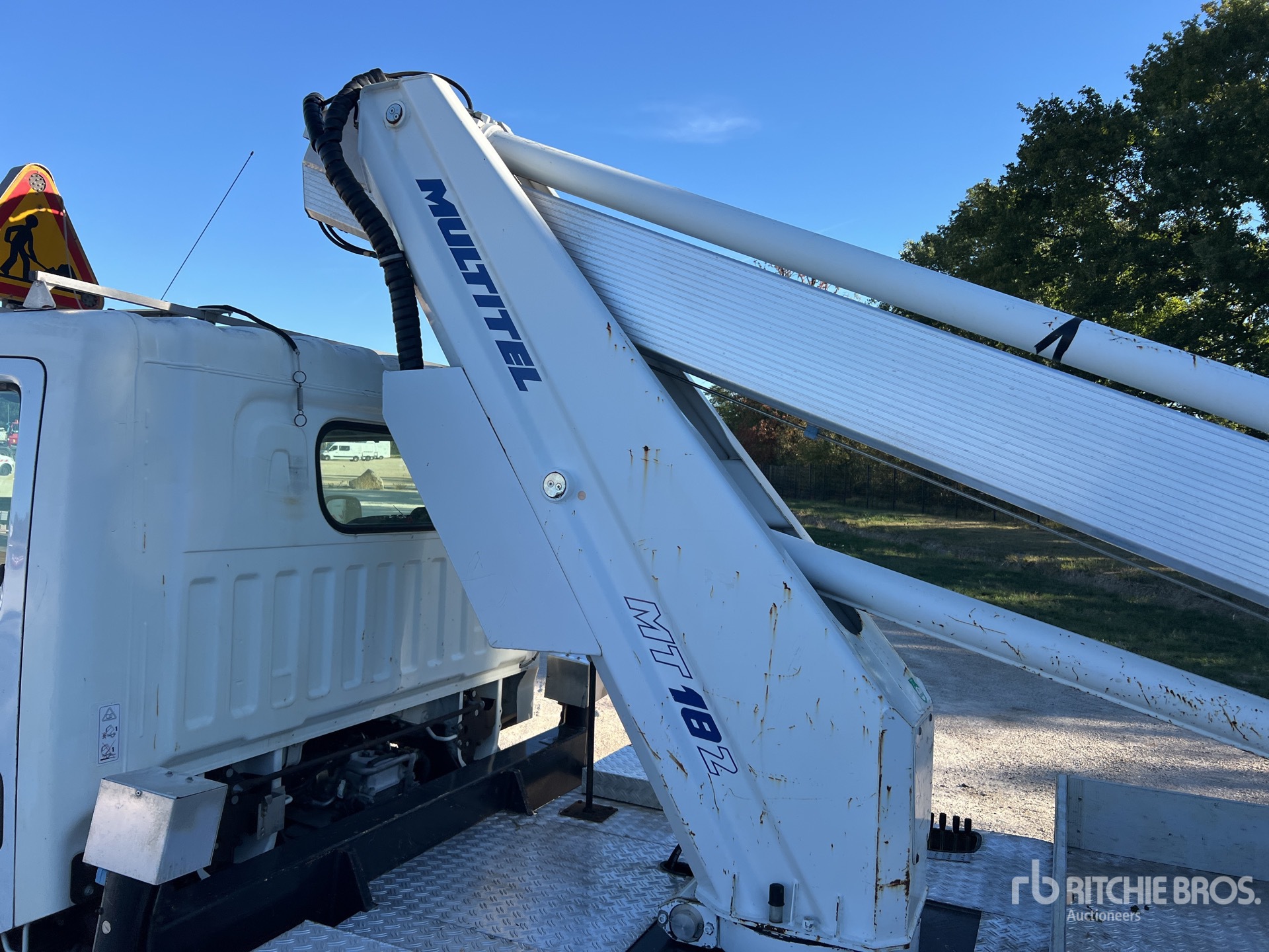 2015 Nissan CABSTAR 35.12 N