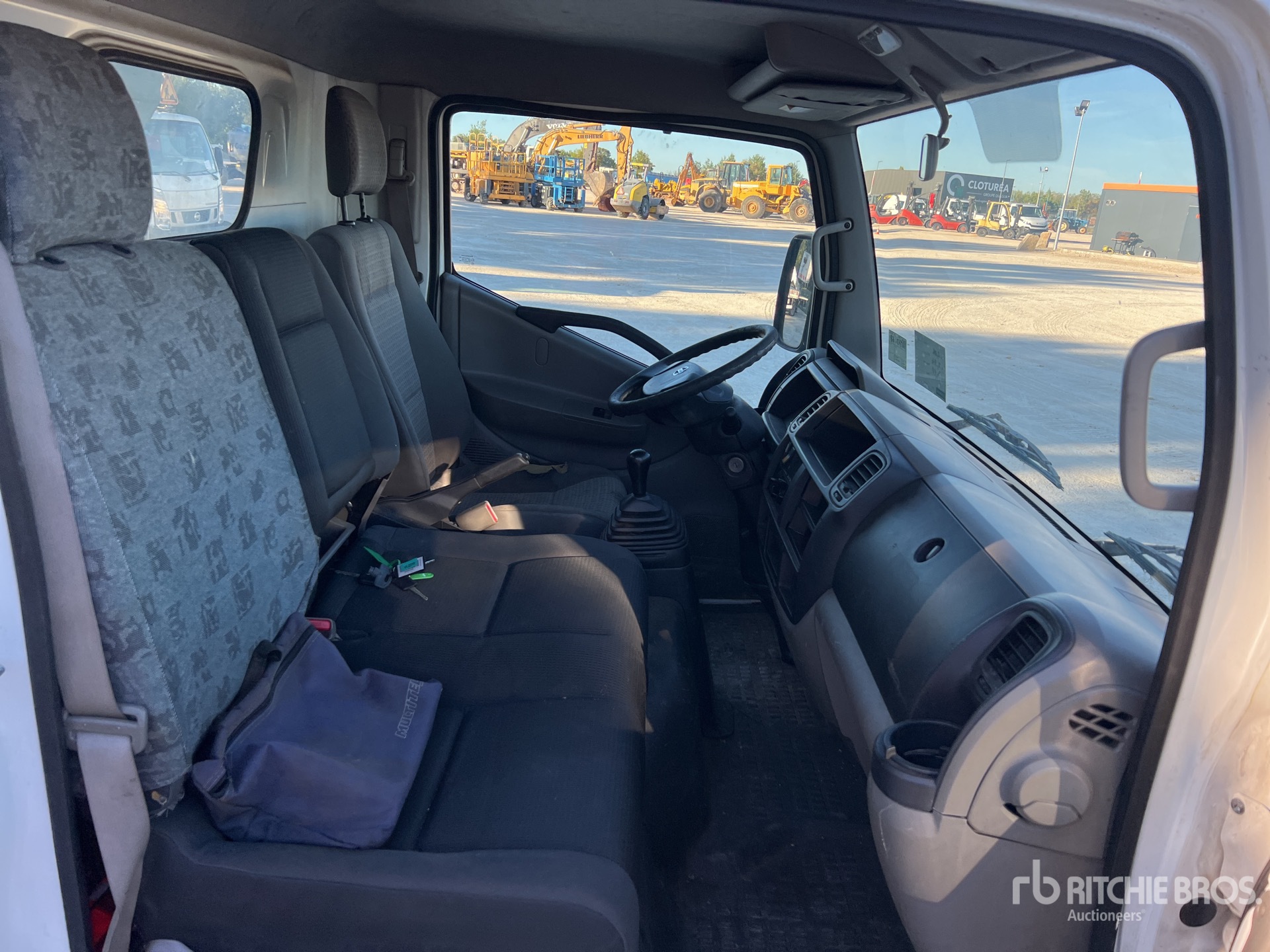 2014 Nissan CABSTAR 35.12 N