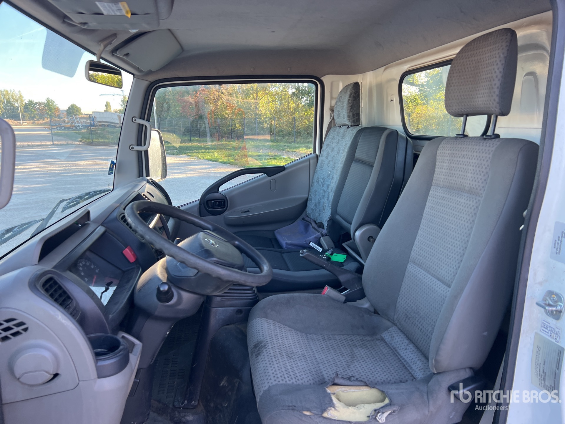 2014 Nissan CABSTAR 35.12 N