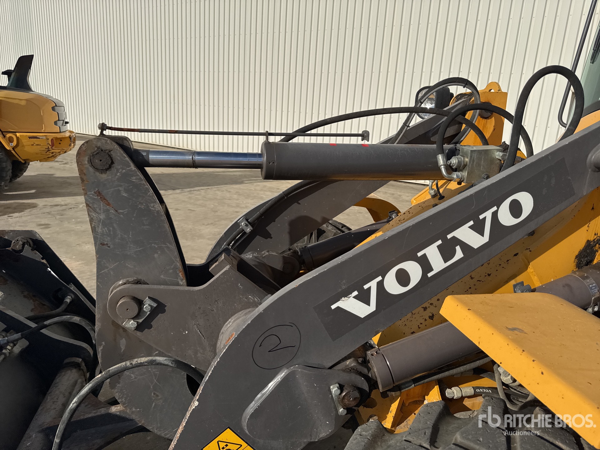 2017 Volvo L30G