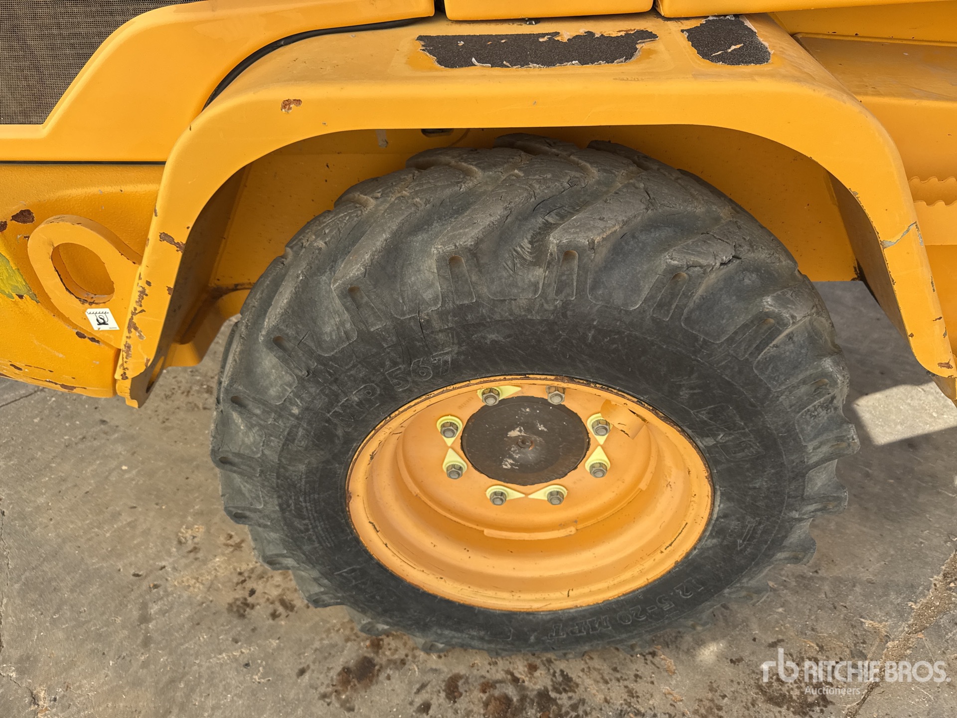 2017 Volvo L30G