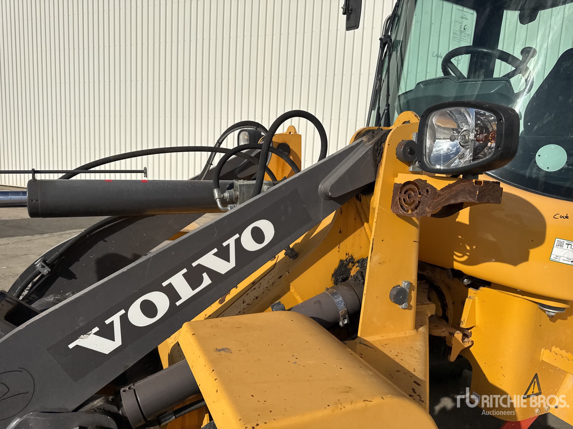 2017 Volvo L30G