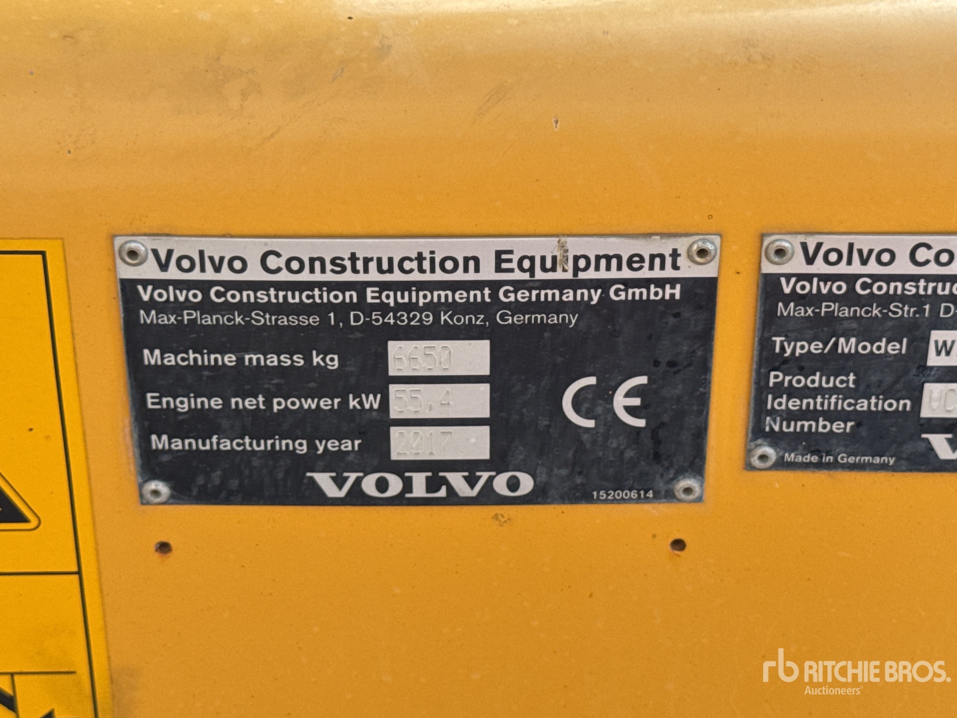 2017 Volvo L30G