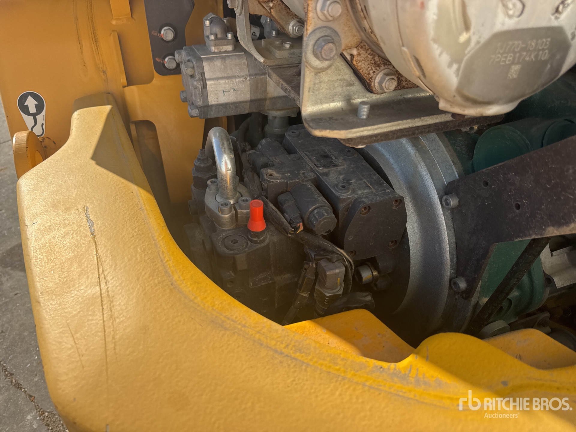 2017 Volvo L30G