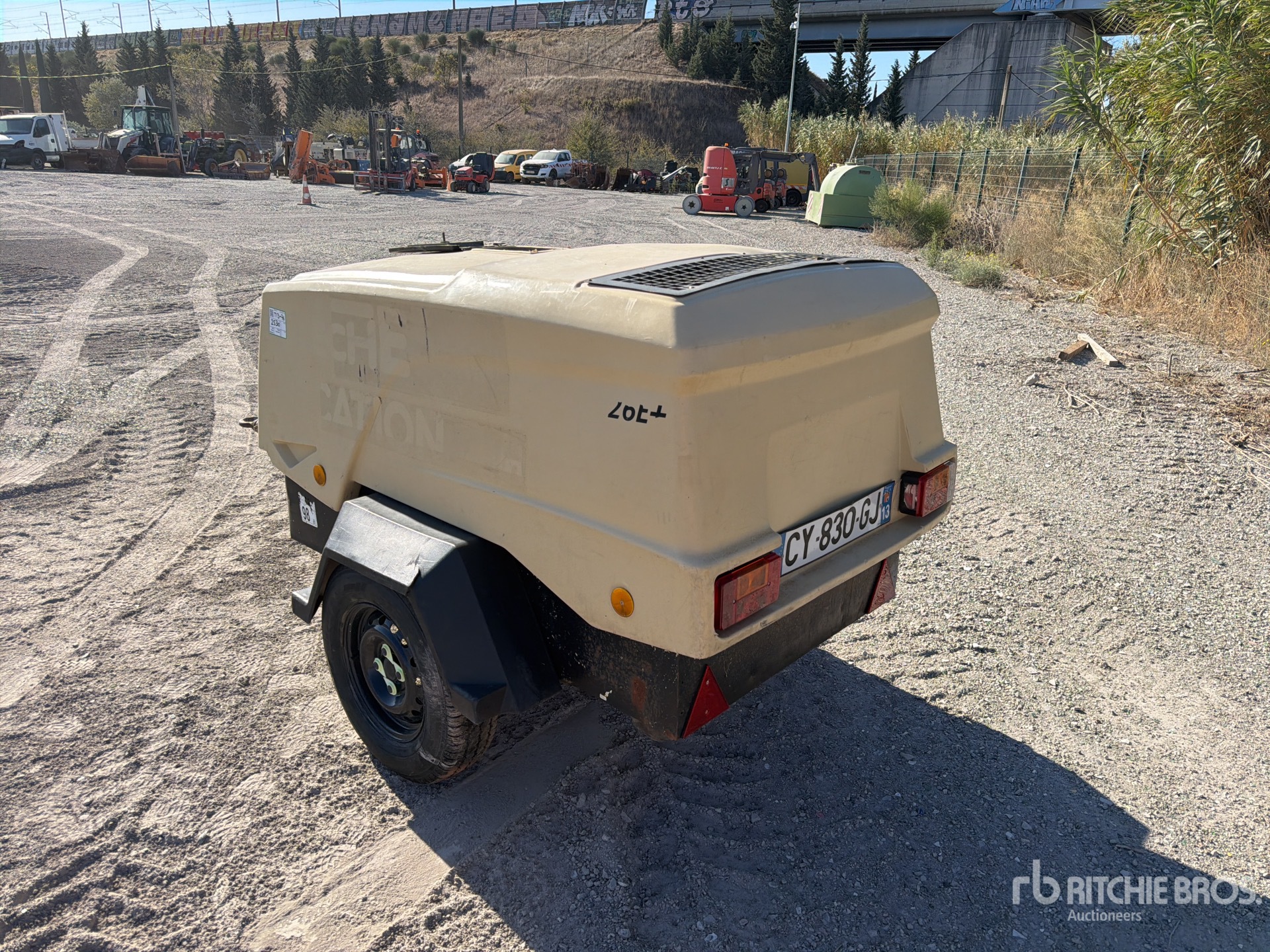 2013 Doosan Portable Power 726E