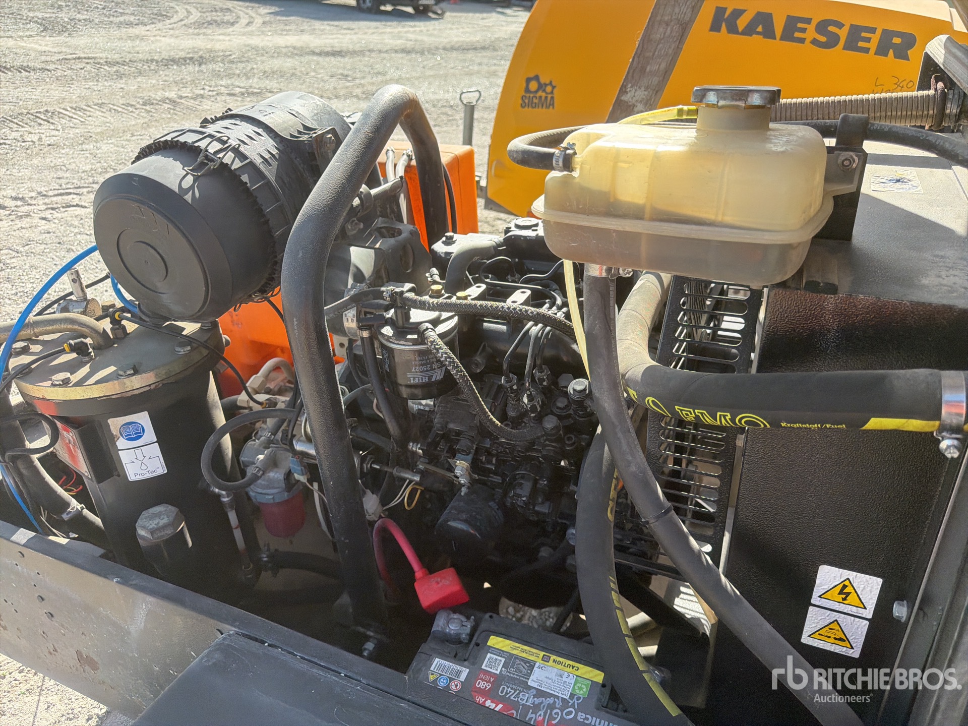 2013 Doosan Portable Power 726E+