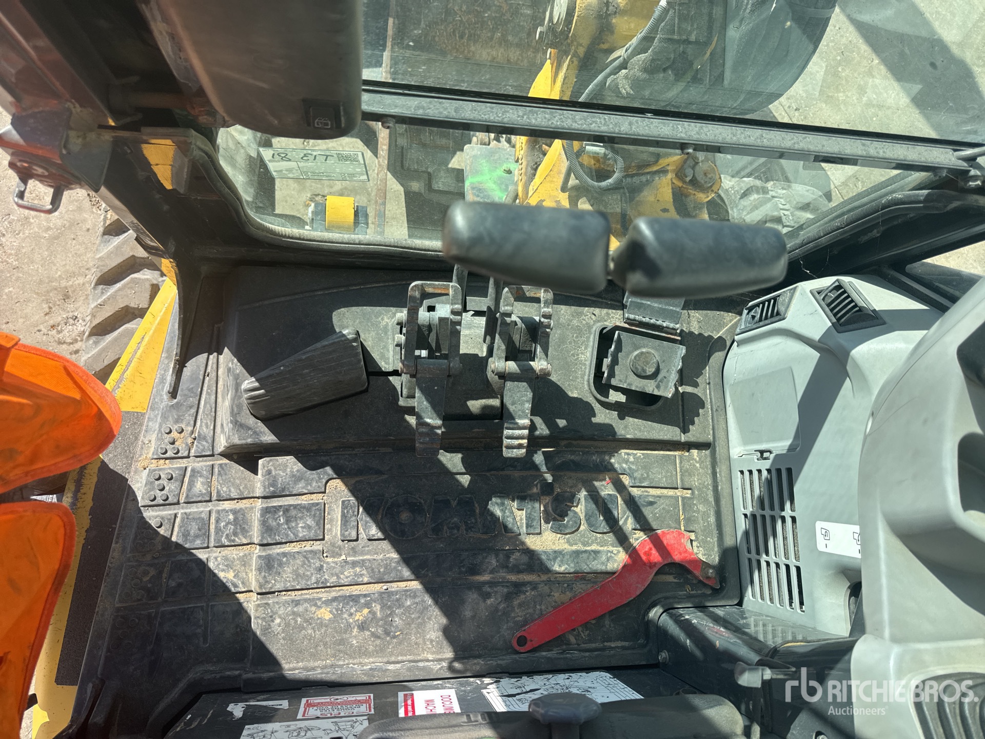 2018 Komatsu PC35MR-5