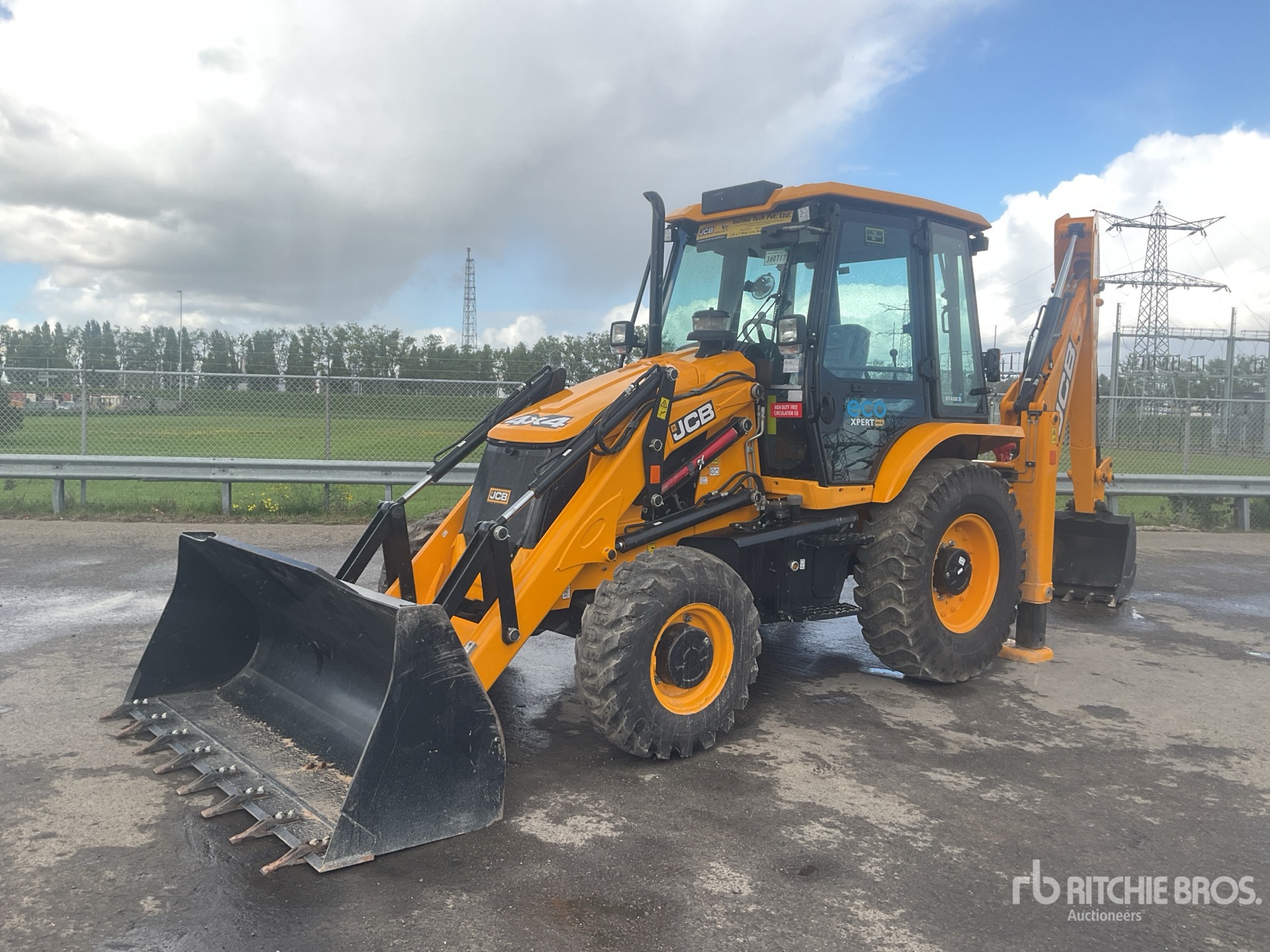 Photo of 2026 JCB 3DX