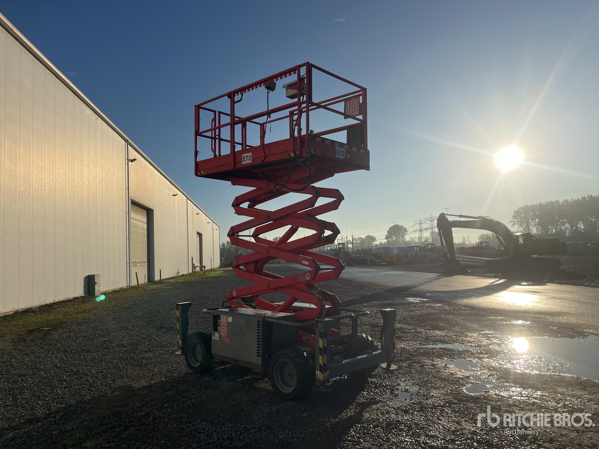 2014 Skyjack SJ6832RT