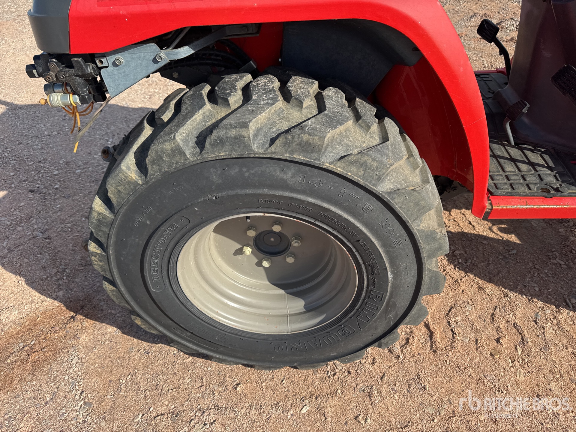 2015 Kubota STV36R