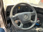 Cab with Elementy sterujące układem sterowania
