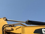 Hydraulics with Stick Cylinder