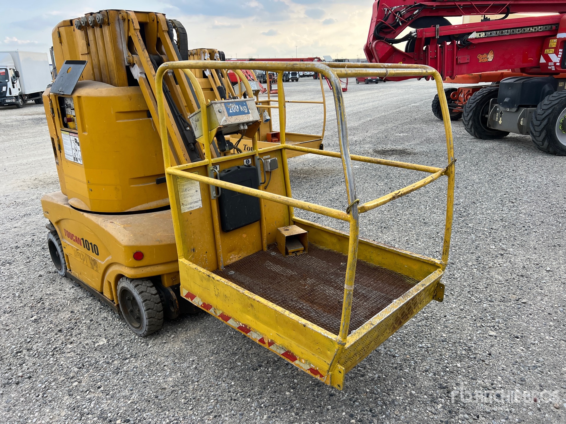 2001 Grove TOUCAN 1010