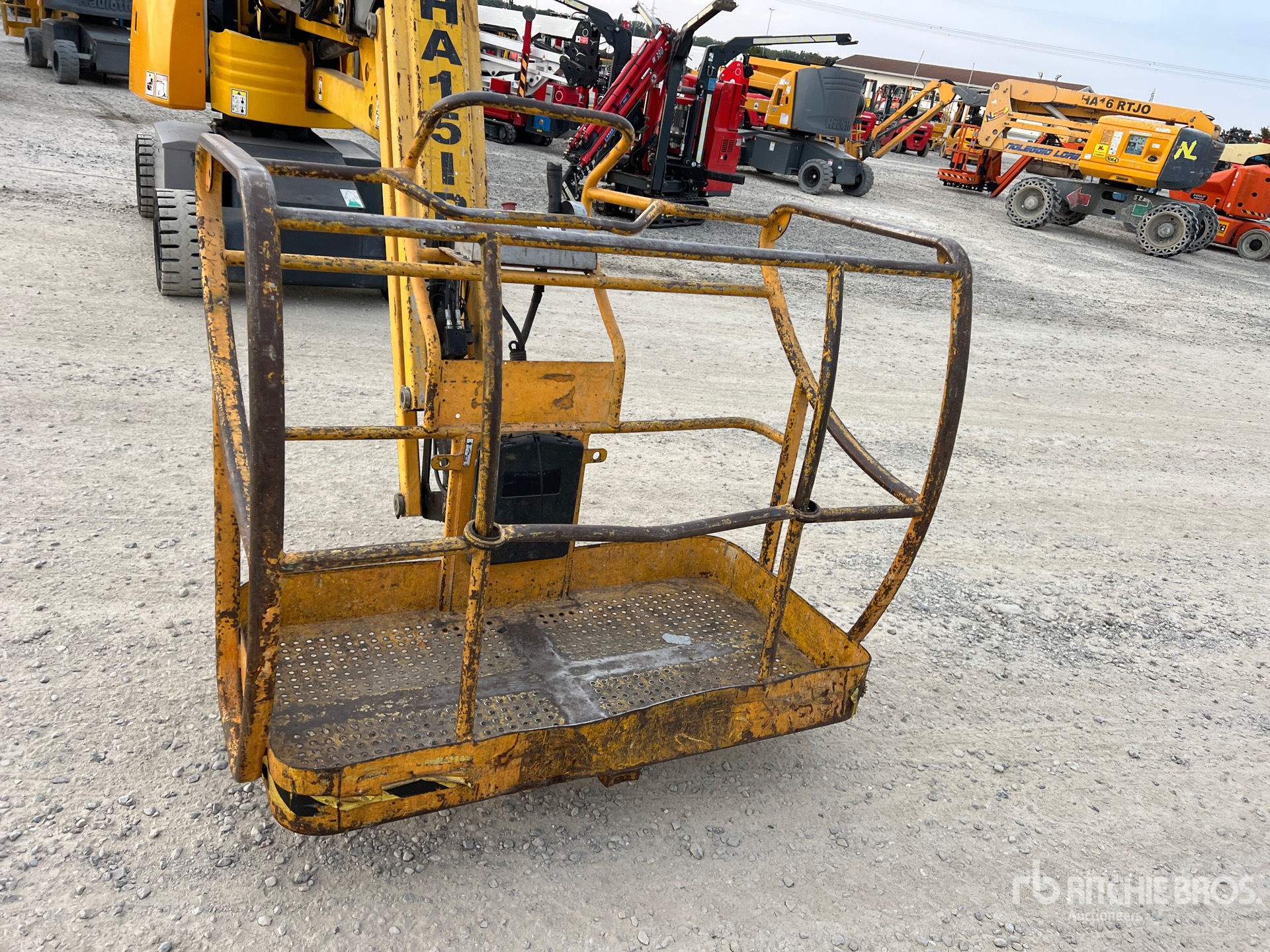 2007 Haulotte H15IP