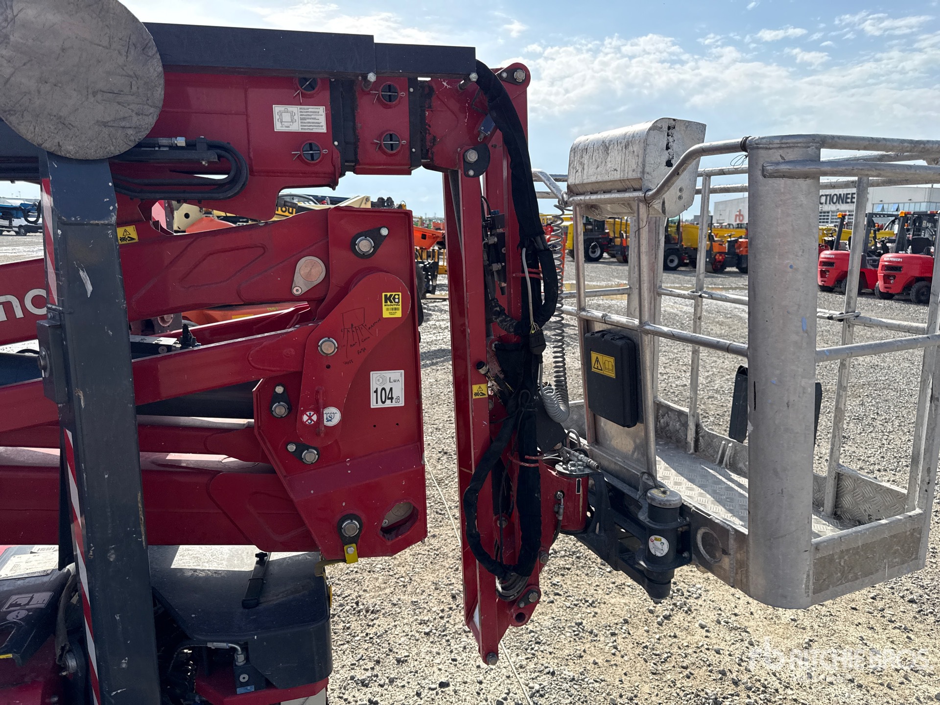 2015 Hinowa HIGHLIFT 20.10