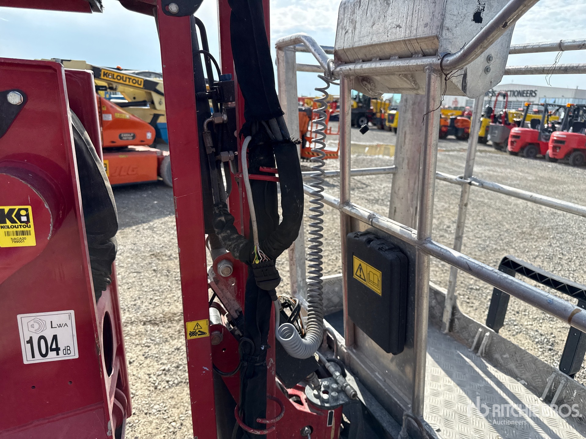 2015 Hinowa HIGHLIFT 20.10