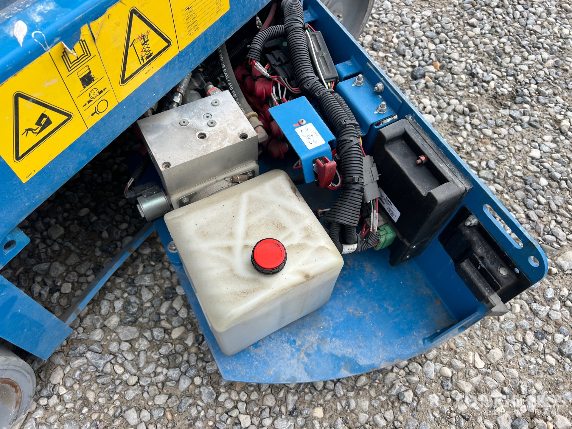 2020 Genie GS-1330