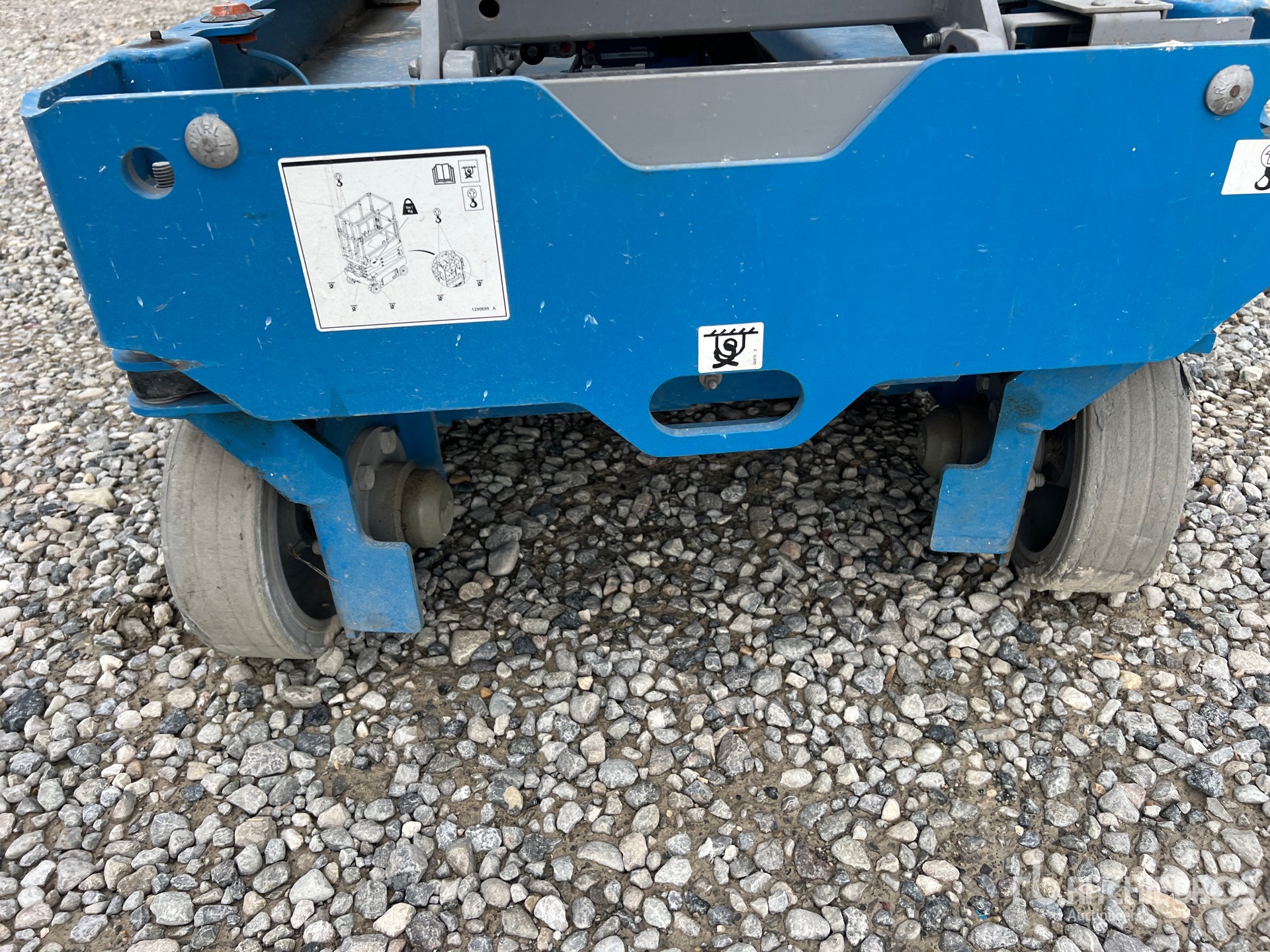 2020 Genie GS-1330