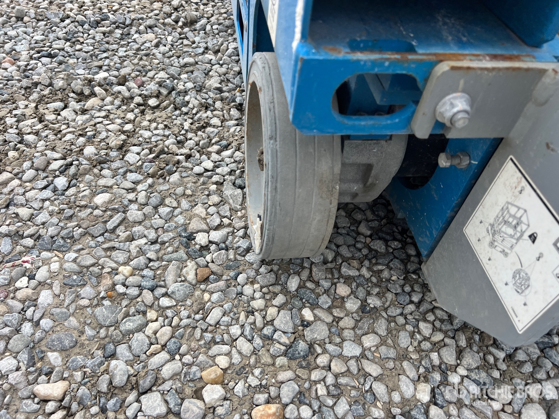 2020 Genie GS-1330