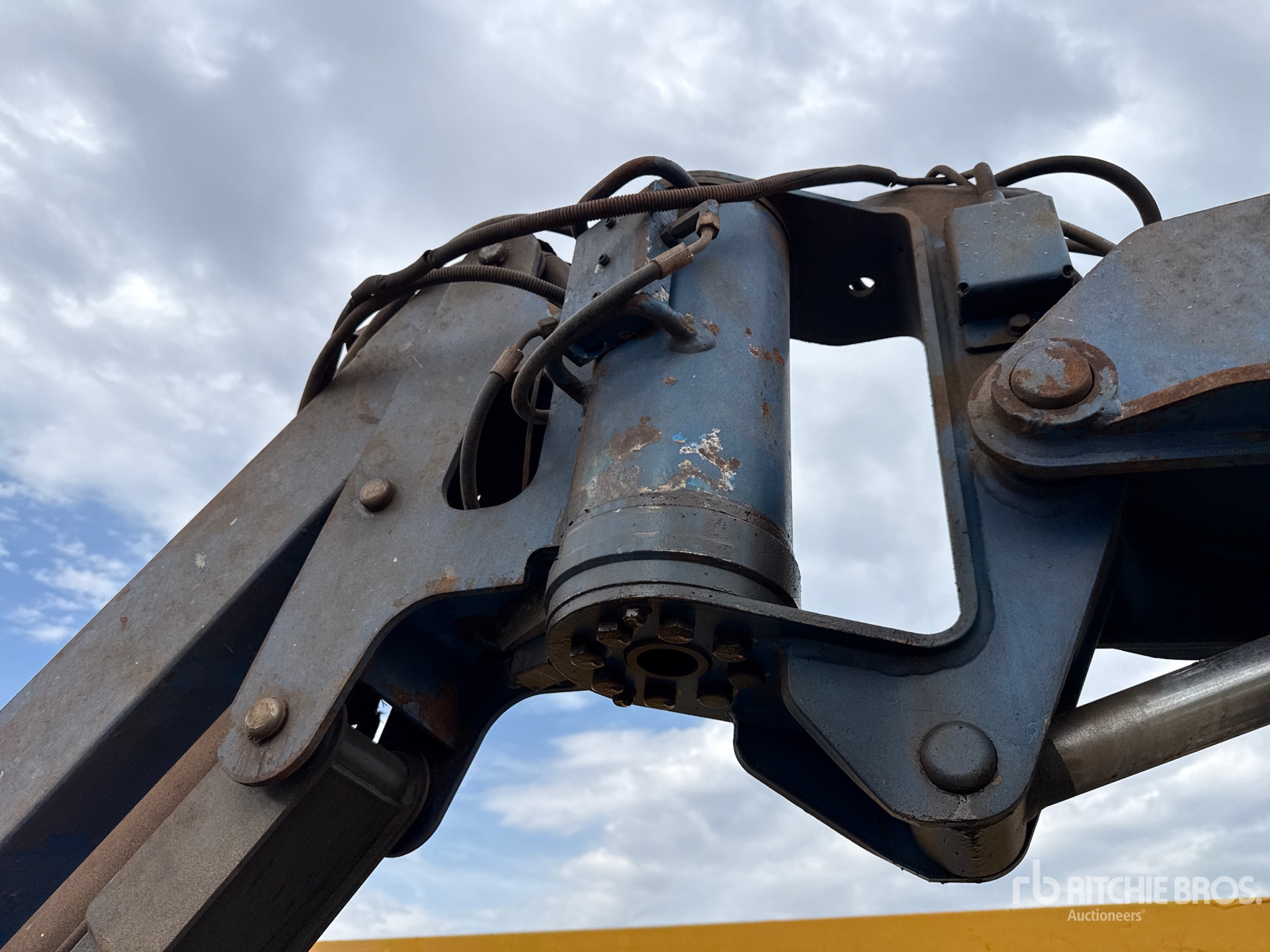 2007 JLG 1350SJP
