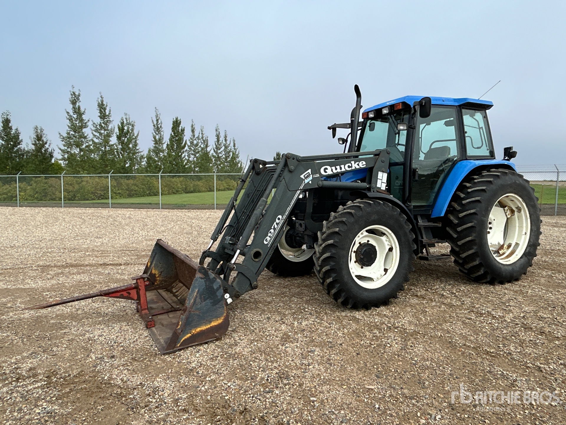 Photo of 2001 New Holland TS110