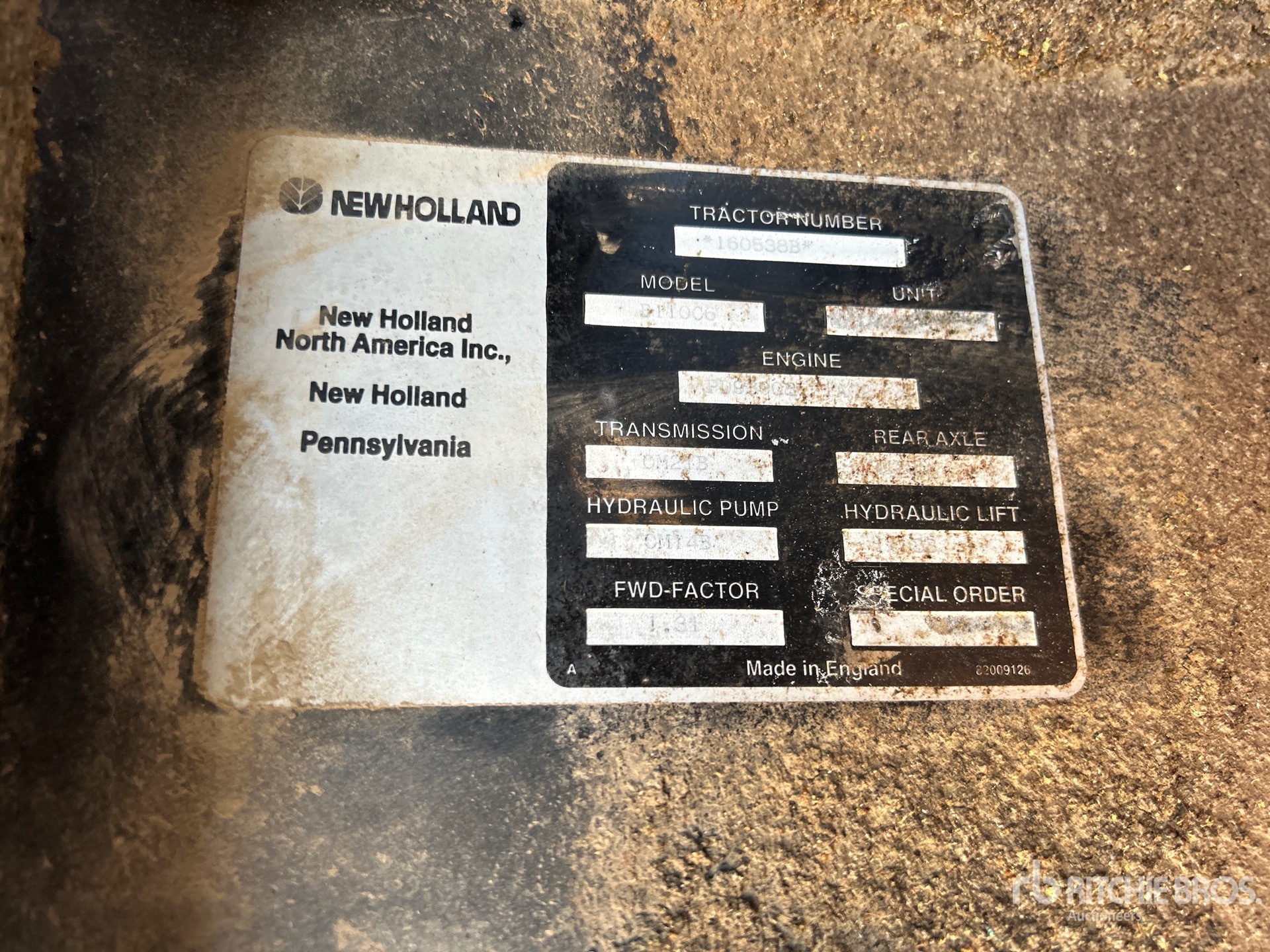 2001 New Holland TS110
