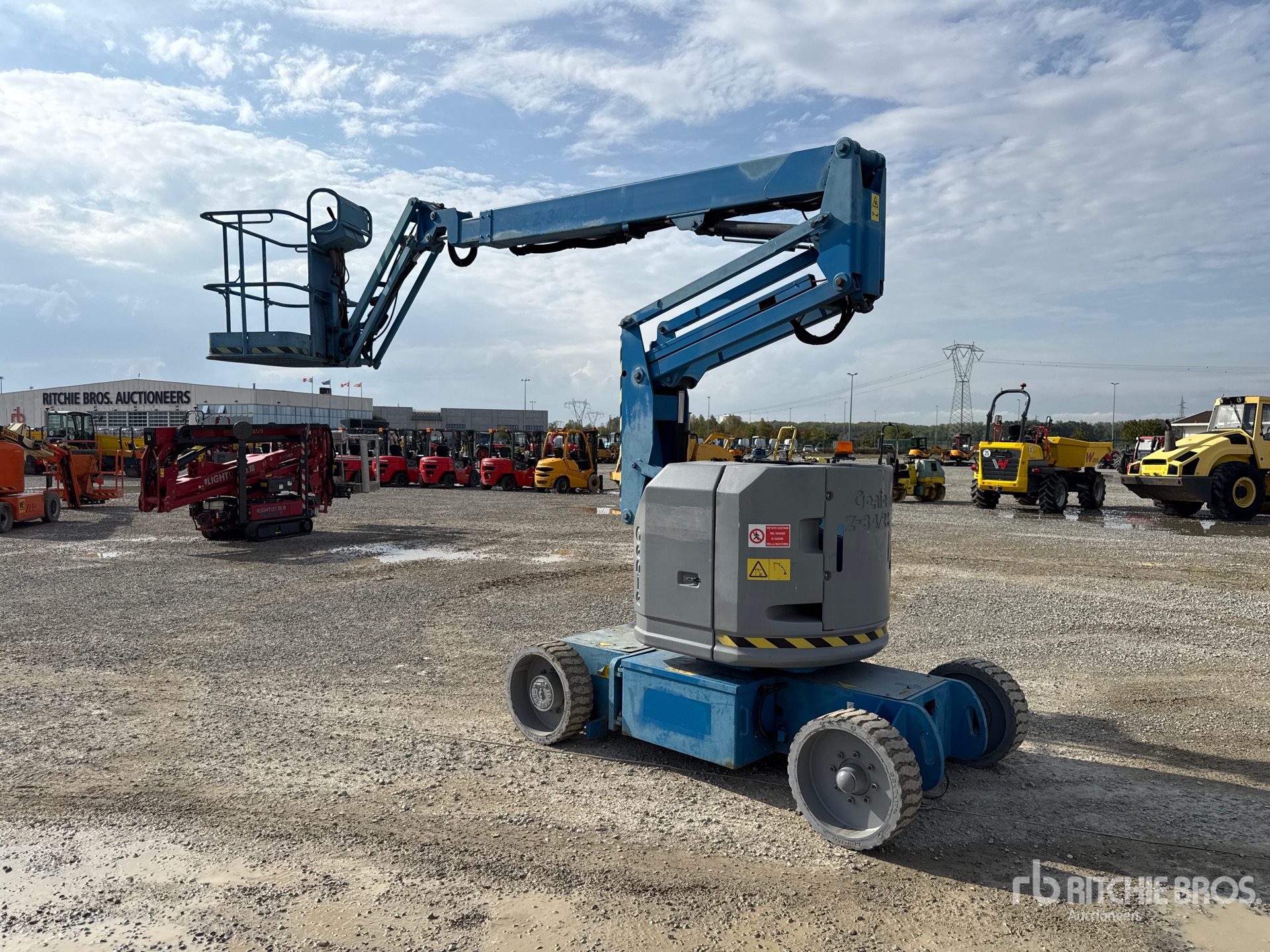 2016 Genie Z-34/22N