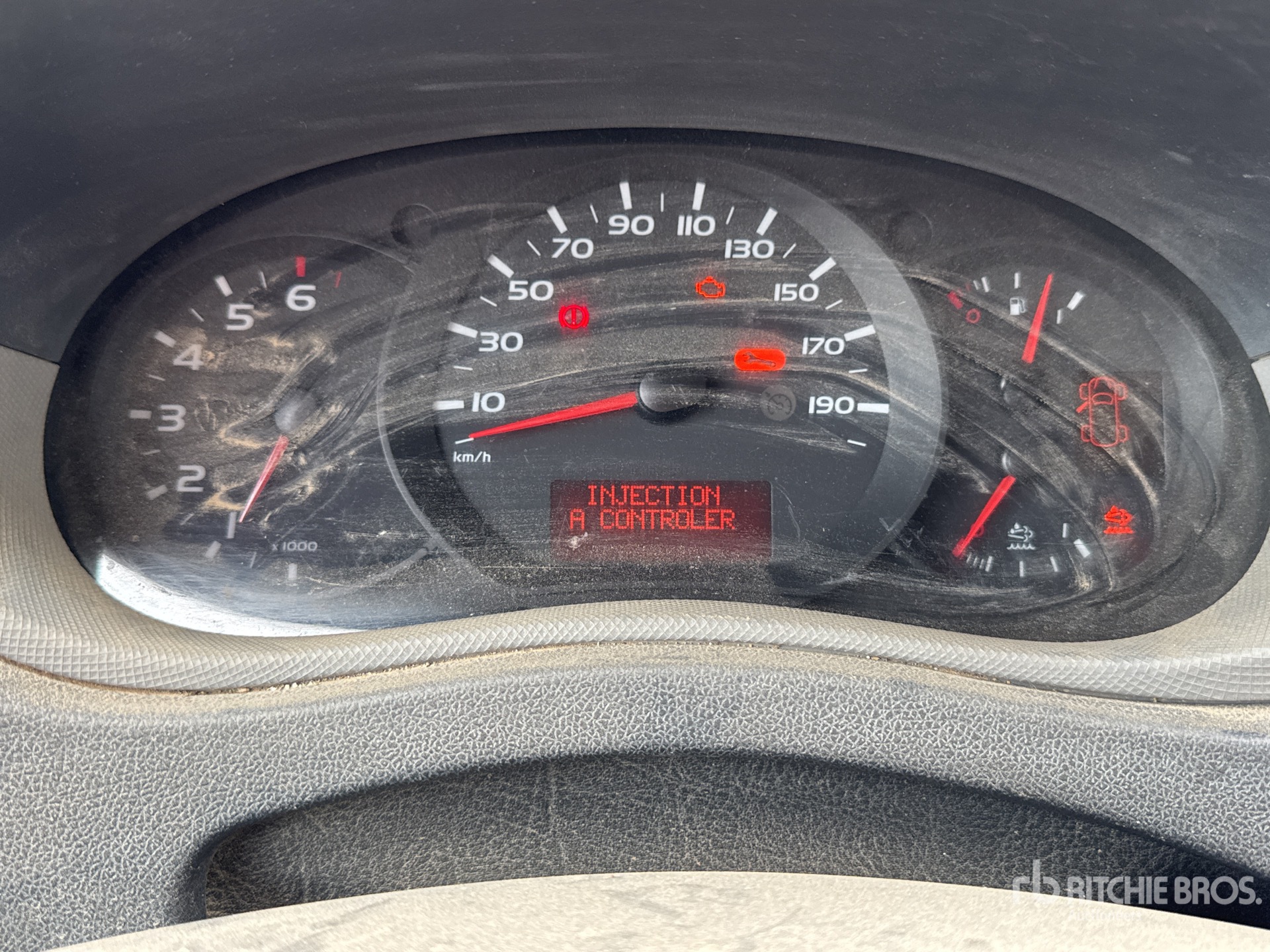 2017 Nissan NV400