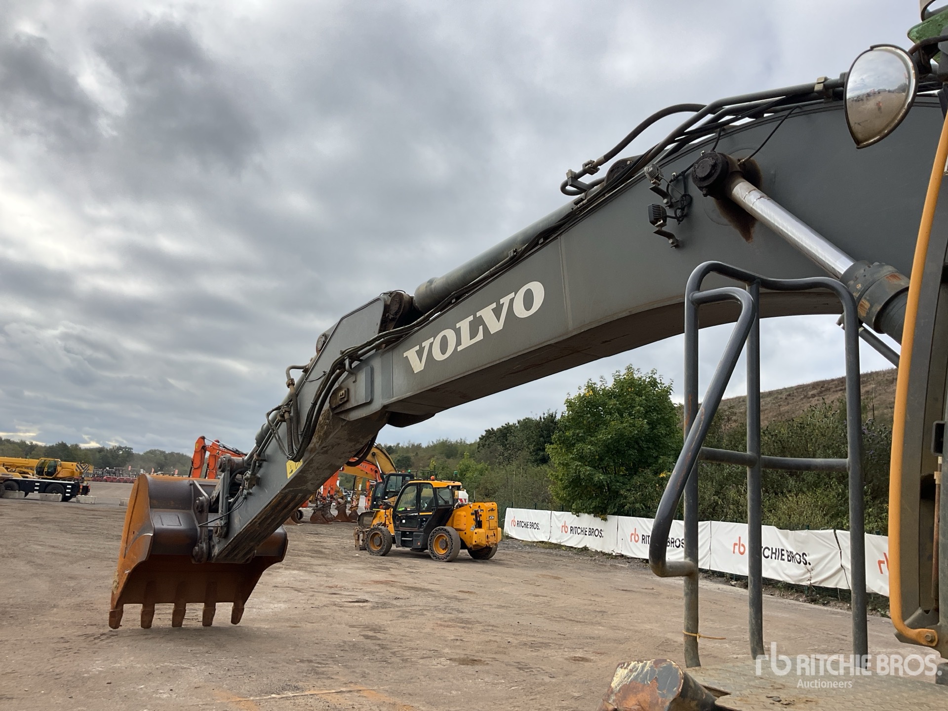 2013 Volvo EC480DL