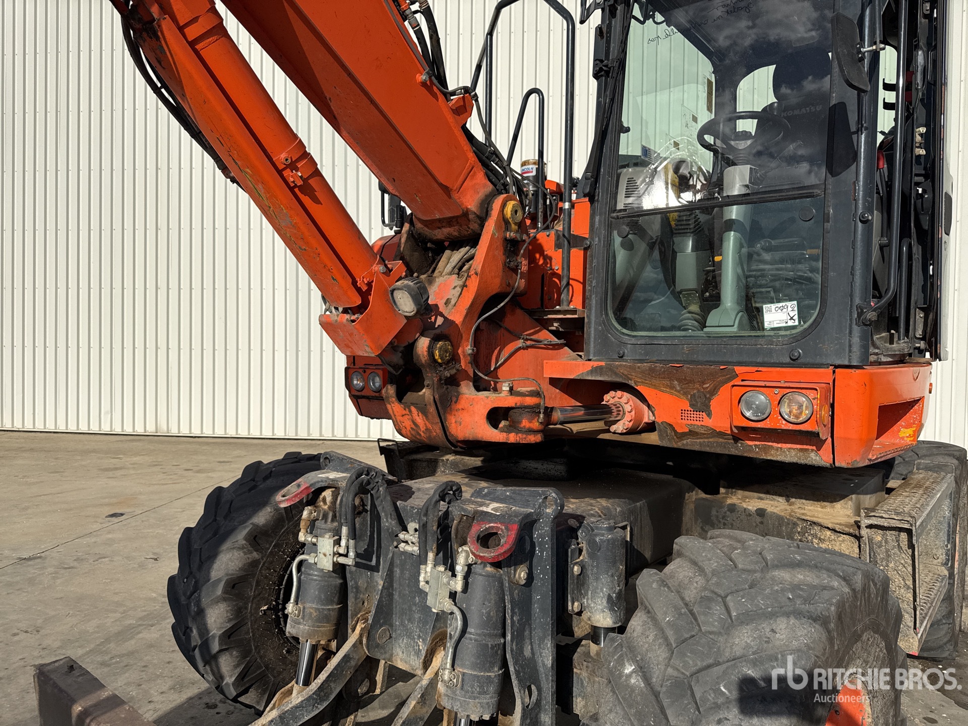 2018 Komatsu PW118MR-11