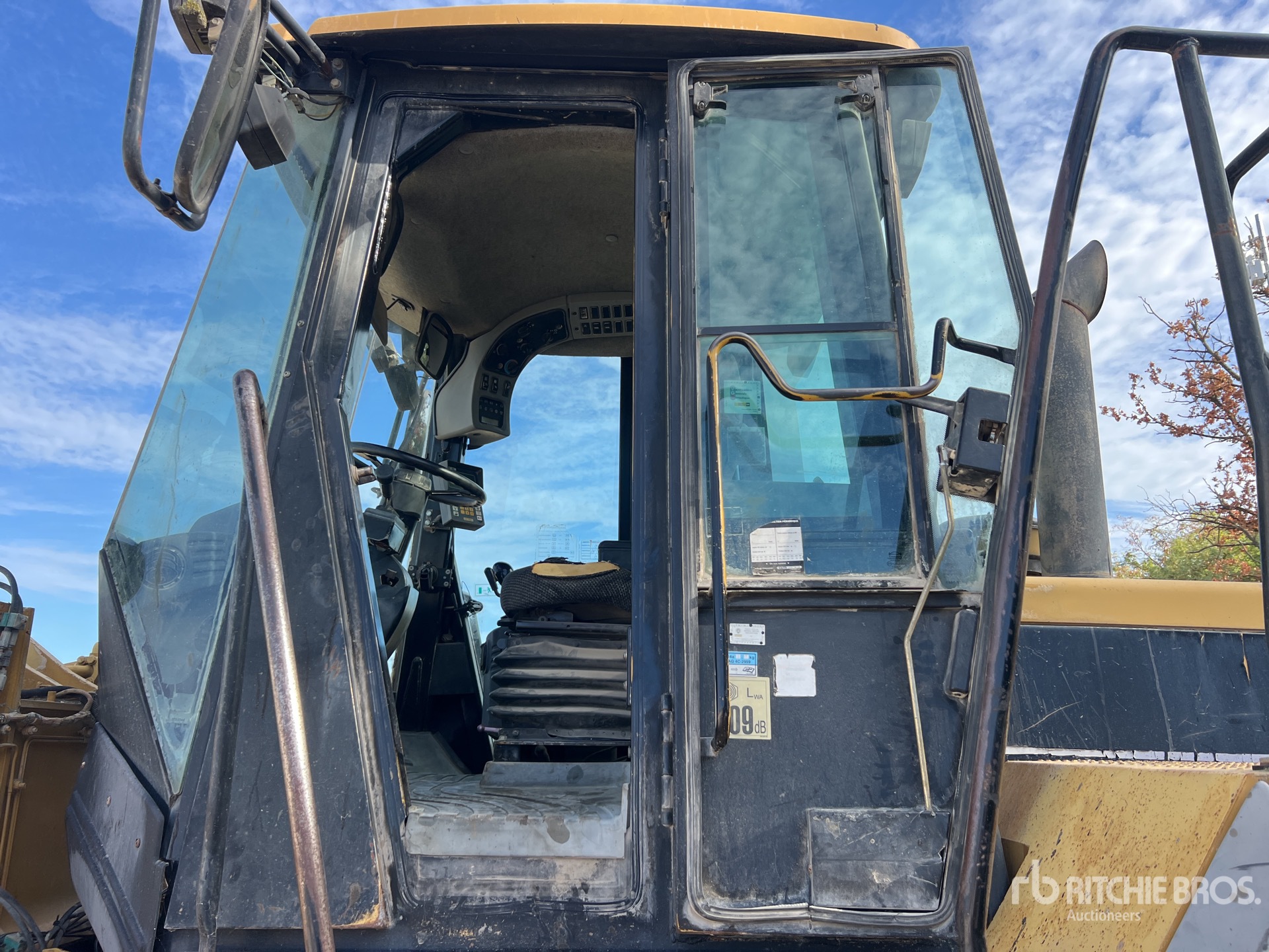 2003 Caterpillar 962G SERIES II