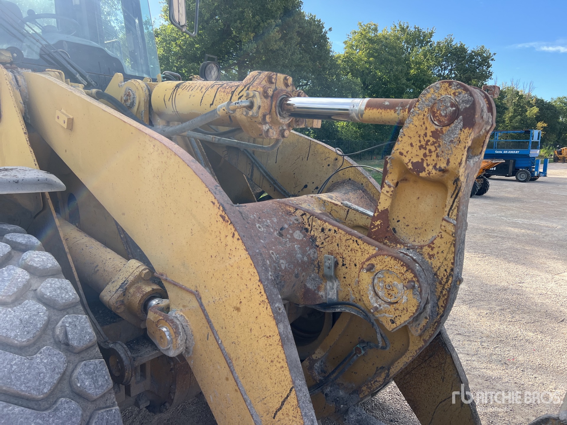 2003 Caterpillar 962G SERIES II