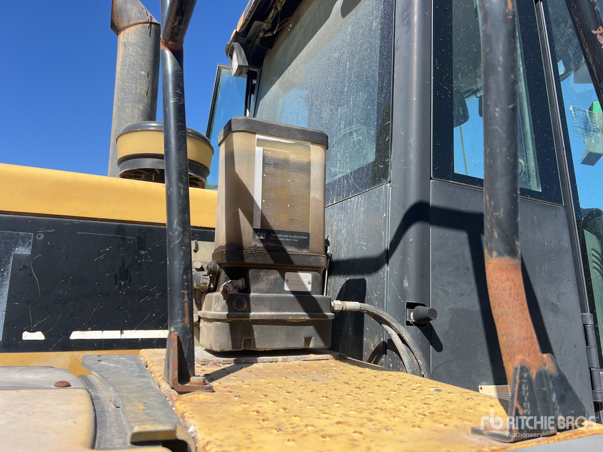 2003 Caterpillar 962G SERIES II
